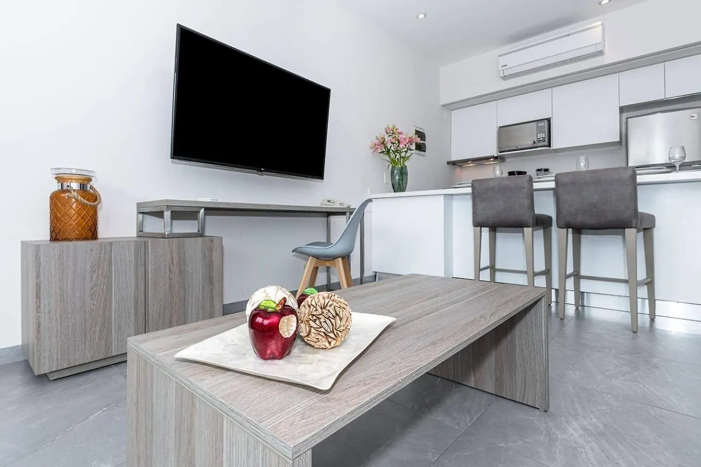 Apartment Central Beach Haven Sleeps 16 Playa del Carmen