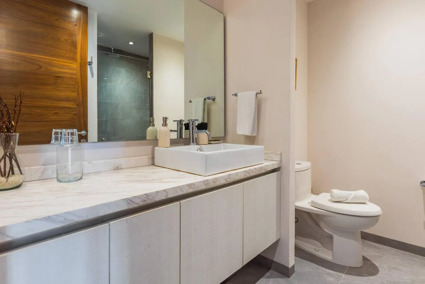 Central Beach Haven Sleeps 16 Playa del Carmen Mexico