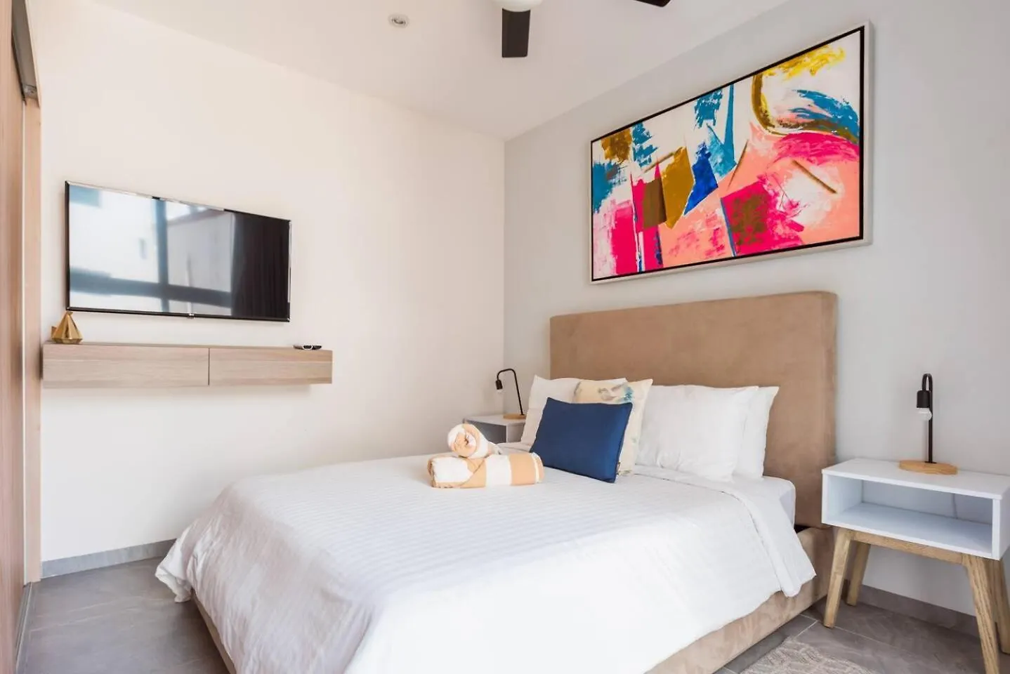 Central Beach Haven Sleeps 16 Playa del Carmen
